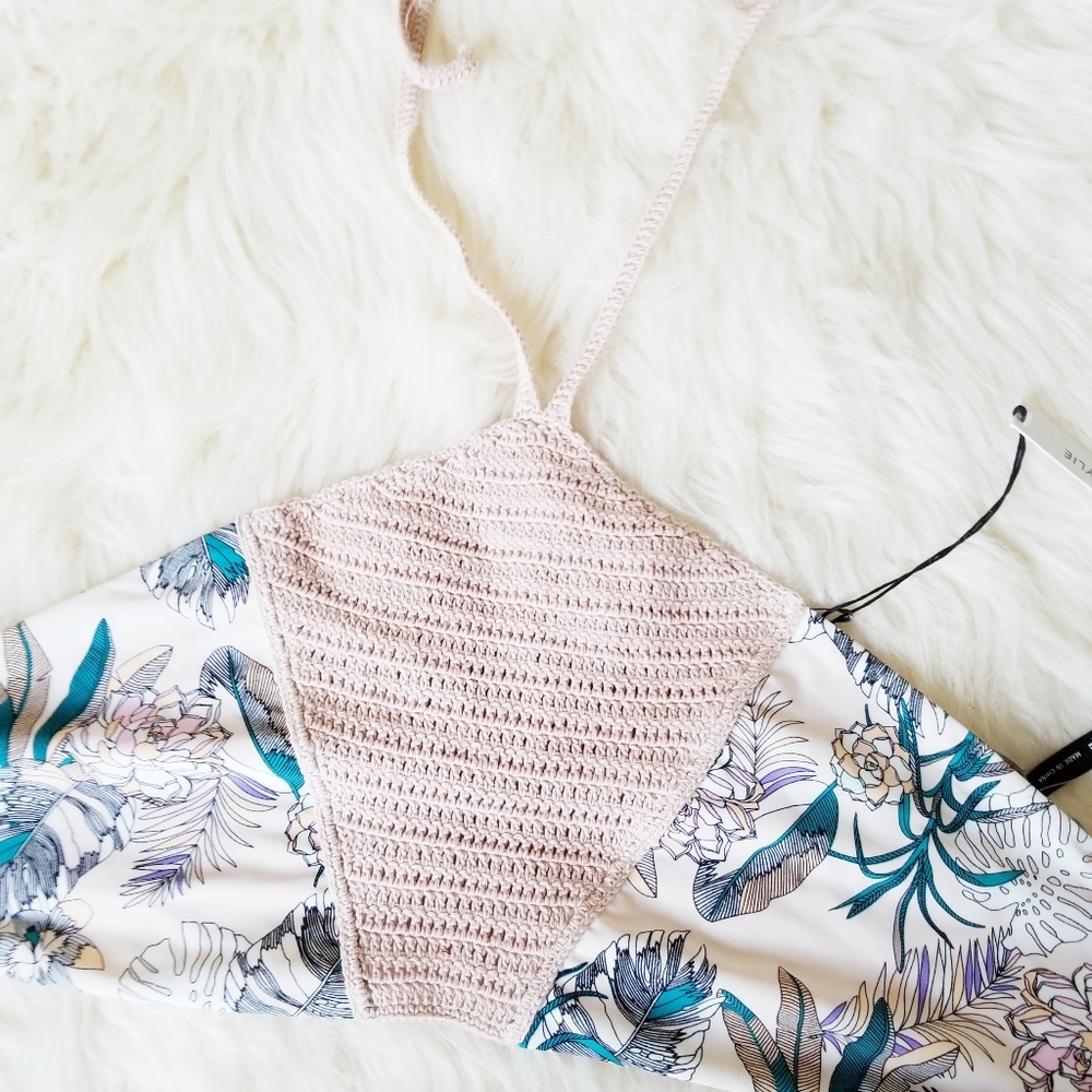 Kendall & Kylie Bikini Top